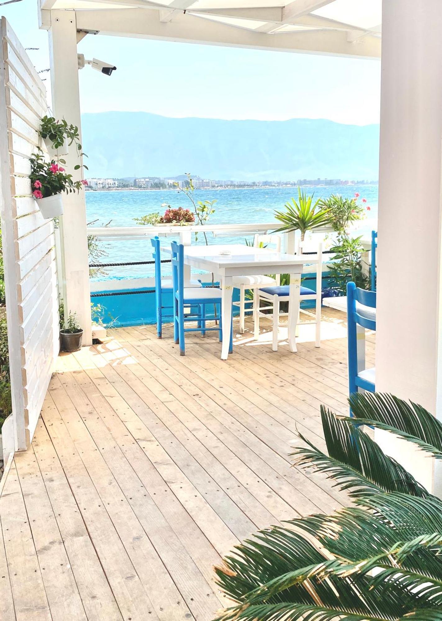 Hotel Denta Radhime Exterior photo