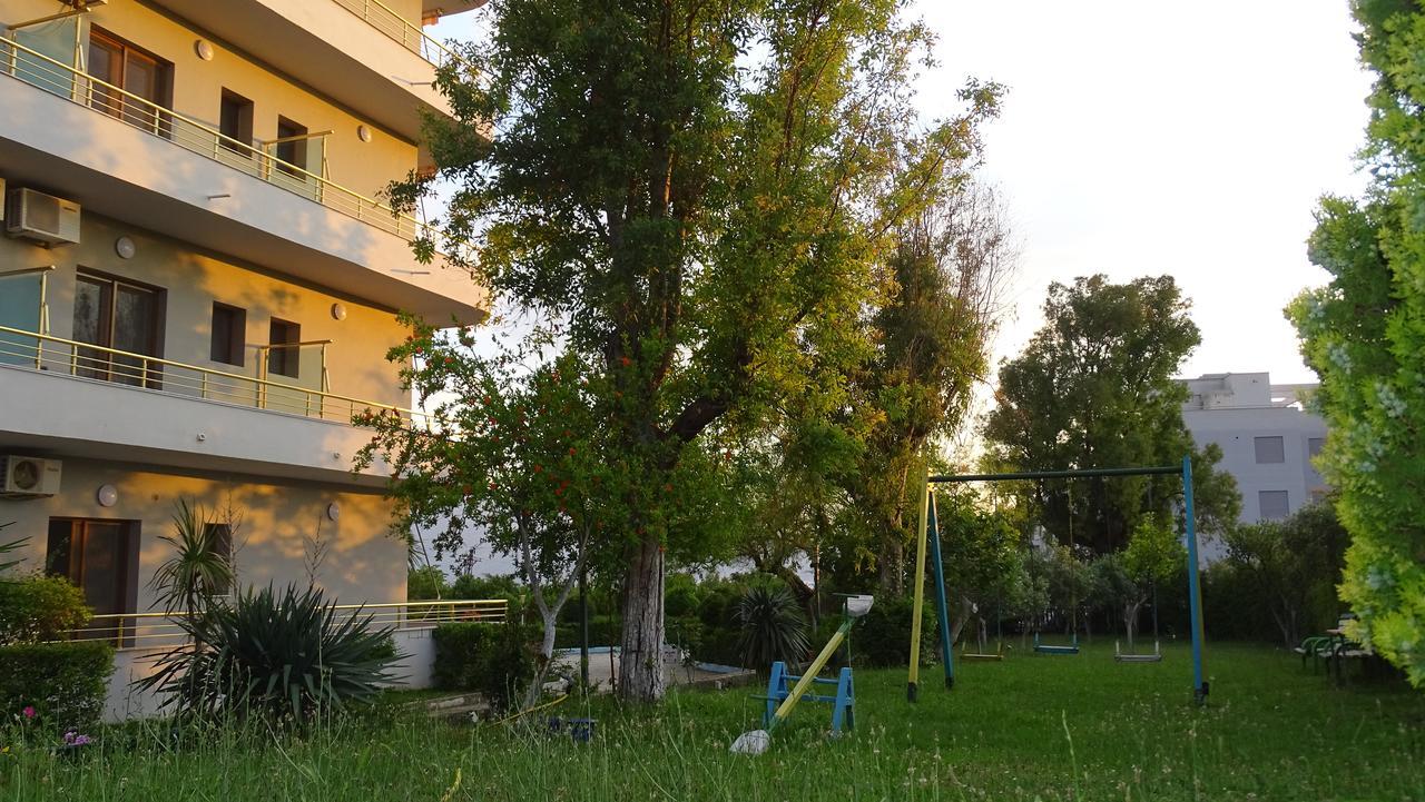 Hotel Denta Radhime Exterior photo