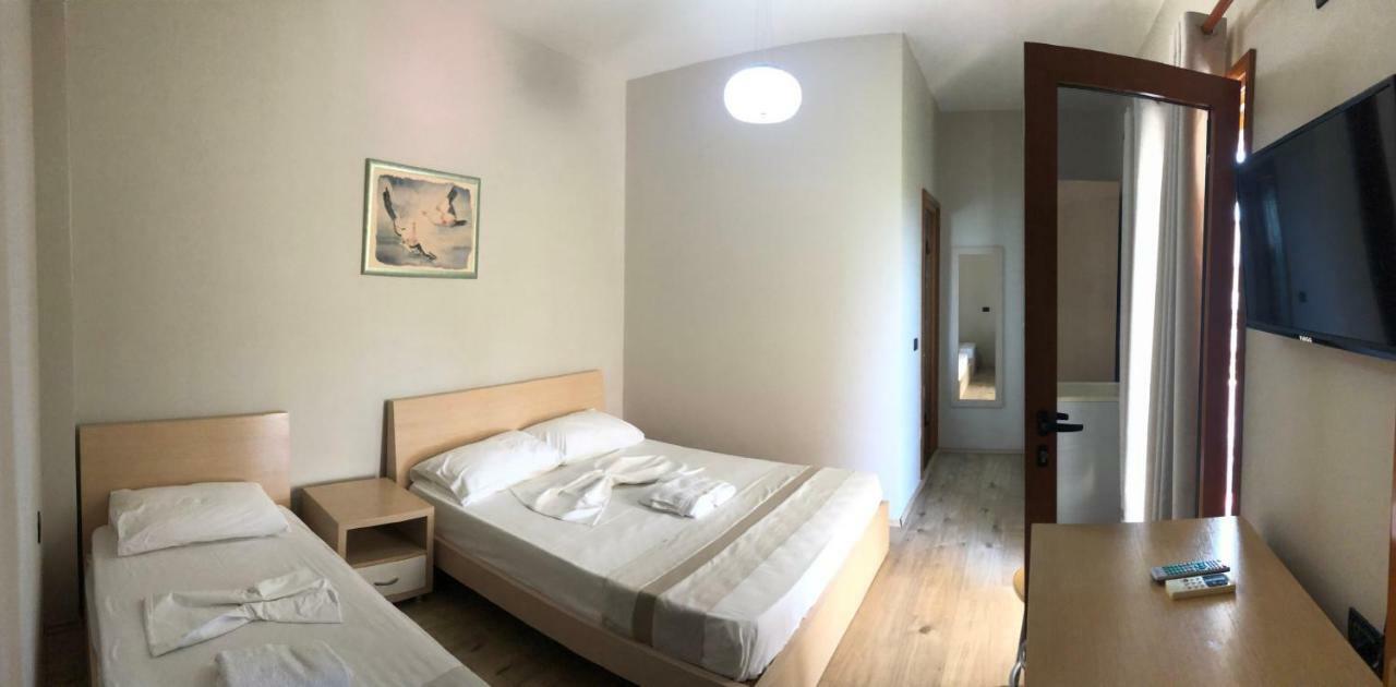 Hotel Denta Radhime Exterior photo